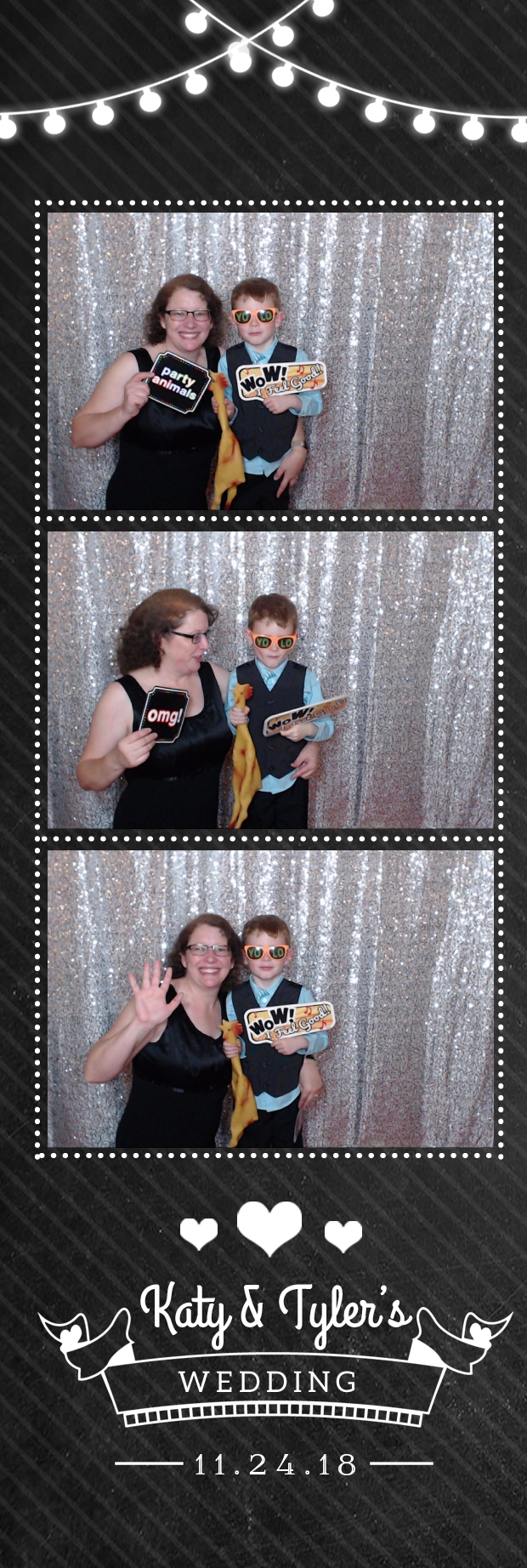 Katy and Tyler's wedding  | View more photos from the event at gallery.photoboothbillings.com/u/PhotoBoothBillings/Katy-and-Tylers-wedding